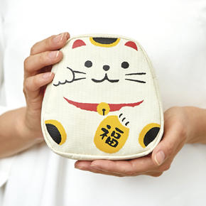 【完売】飾れちゃう！招き猫ポーチ